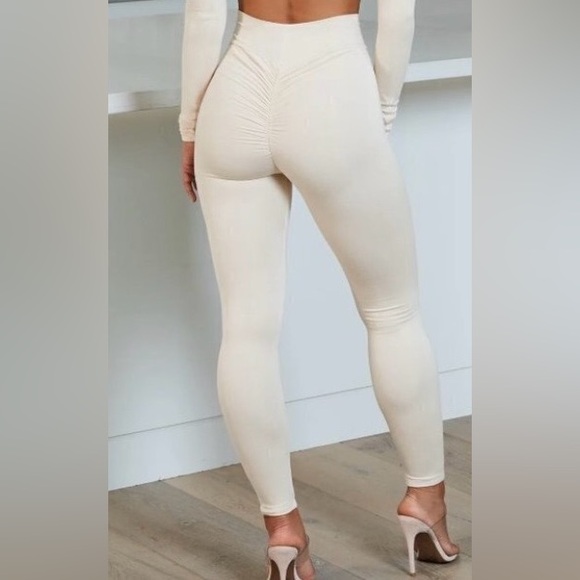 OH Polly size 2 Ivory High Waist Ruched Bootie Leggings NEW - Picture 1 of 14